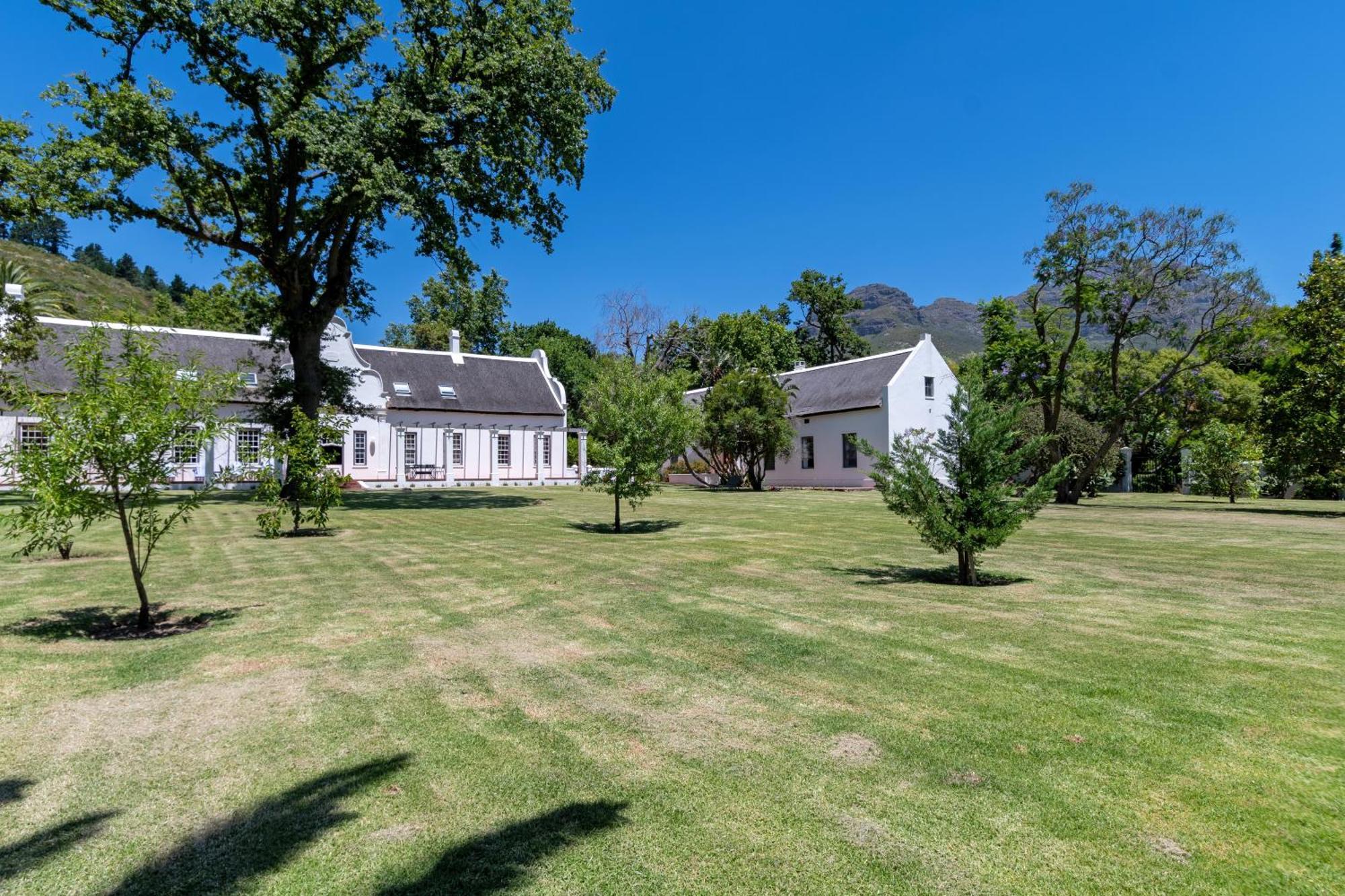 Mont Angelis Aparthotel Stellenbosch Buitenkant foto